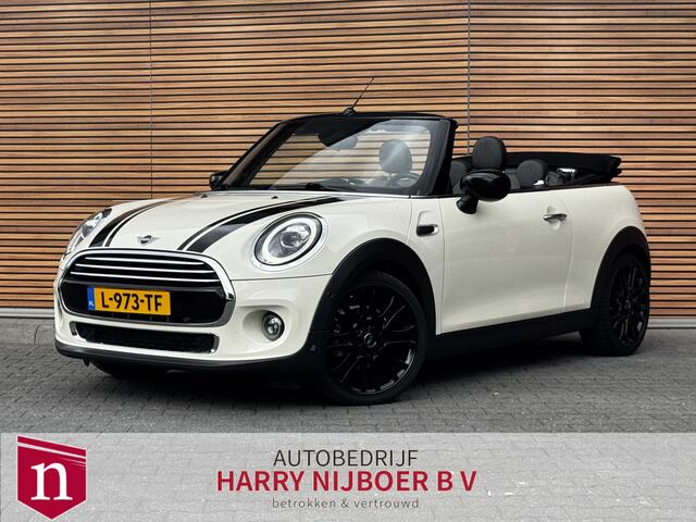 Mini COOPER Mini Cabrio 1.5 Chili Navigatiesysteem / Parkeer assistent / LED achterlichten