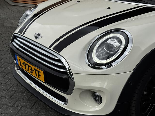 Mini COOPER Mini Cabrio 1.5 Chili Navigatiesysteem / Parkeer assistent / LED achterlichten
