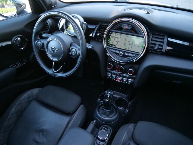 Mini COOPER Mini 1.5 136pk Chili AUTOMAAT Panoramadak / LED-koplampen / Harman-Kardon Soundsystem / Camera