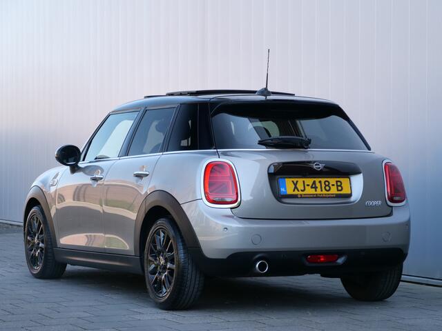 Mini COOPER Mini 1.5 136pk Chili AUTOMAAT Panoramadak / LED-koplampen / Harman-Kardon Soundsystem / Camera