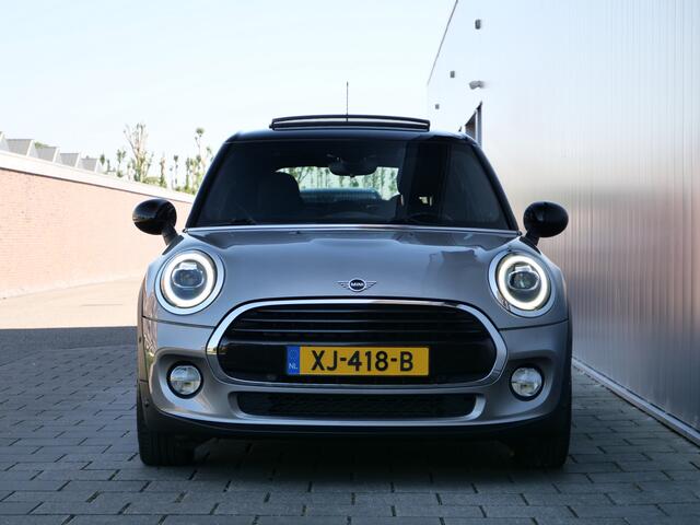 Mini COOPER Mini 1.5 136pk Chili AUTOMAAT Panoramadak / LED-koplampen / Harman-Kardon Soundsystem / Camera