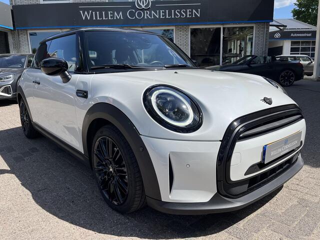 Mini COOPER Mini 1.5 Camden Plus Edition Aut Leder Camera Na