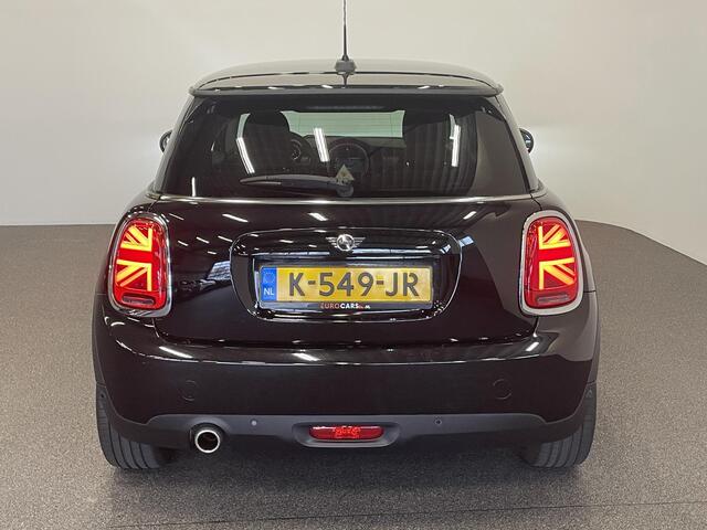 Mini COOPER Mini 1.5 Chili Airco Navi Carplay Full LED PDC Digital Cockpit Adaptive Cruise Control 17" Cosmos Spoke Wheels