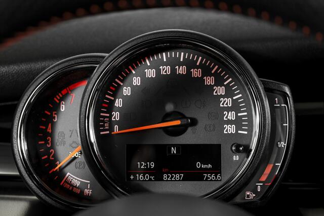 Mini COOPER Mini 1.5 135 PK Chili - JCW Trim | Cruise | Stoel-+Voorruitverw. | PDC | NAV | ECC | LM 17" |