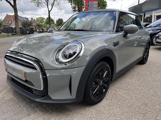 Mini COOPER Mini 1.5 Essential Aut Navi Apple Car Play Cruis