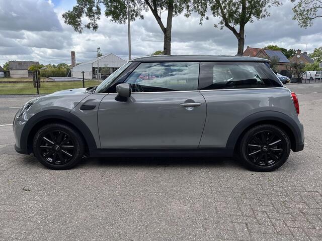 Mini COOPER Mini 1.5 Essential Aut Navi Apple Car Play Cruis