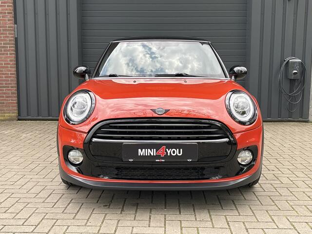 Mini COOPER 1.5 Chili - Leder - Navi - PDC - Schuif kantel - Stoelverwarming -