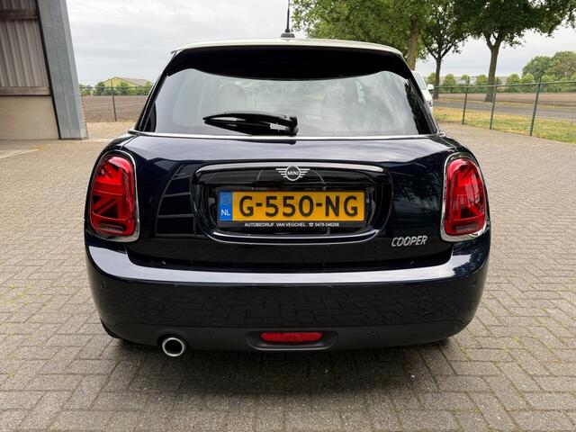 Mini COOPER 1.5 COOPER 60 YR ED./LED/APPLECARPLAY/PANORAMADAK/LEDER