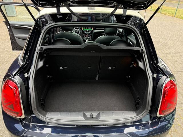 Mini COOPER 1.5 COOPER 60 YR ED./LED/APPLECARPLAY/PANORAMADAK/LEDER