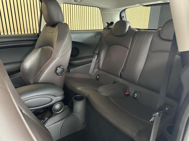Mini COOPER Mini 1.5 Chili Serious Business NL auto | Schuif / kantel dak | Lederen stoelen