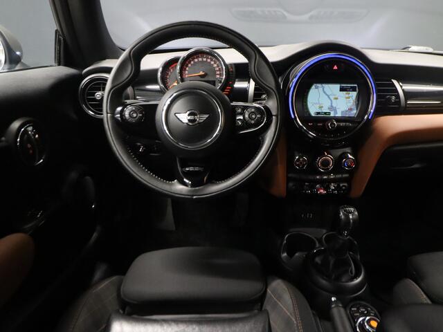 Mini COOPER Mini 1.5 Business Seven Edition [BLUETOOTH, NAVIGATIE, CRUISE, AIRCO, NIEUWSTAAT]