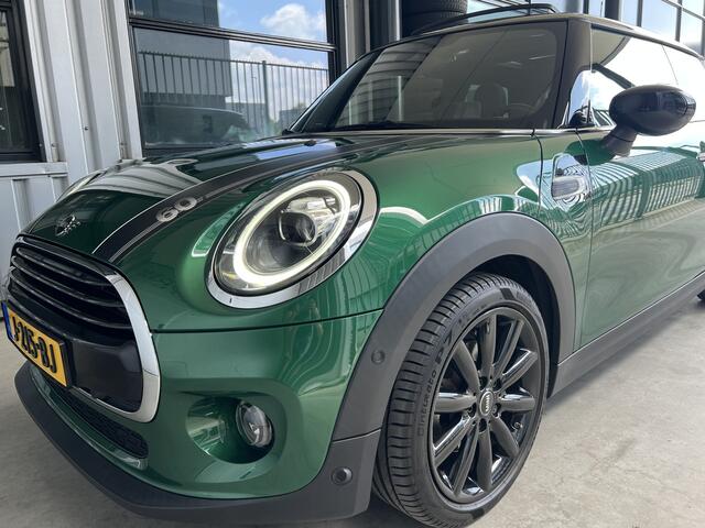 Mini COOPER Mini 1.5 60 Years Edition | AUTOMAAT | HEAD-UP DISPLAY | LEDER | SCHUIF/KANTELDAK | CARPLAY/ANDROID | CAMERA | HARMAN/KARDON | NAVI | CRUISE CONTROL | PDC V+A | CLIMATE CONTROL | LMV 17'' | STOELVERWARMING