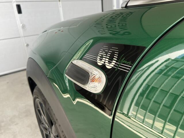 Mini COOPER Mini 1.5 60 Years Edition | AUTOMAAT | HEAD-UP DISPLAY | LEDER | SCHUIF/KANTELDAK | CARPLAY/ANDROID | CAMERA | HARMAN/KARDON | NAVI | CRUISE CONTROL | PDC V+A | CLIMATE CONTROL | LMV 17'' | STOELVERWARMING