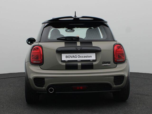 Mini COOPER 3-Deurs JCW Pakket + Glazen panoramadak + Harman-Kardon + LED + 17''