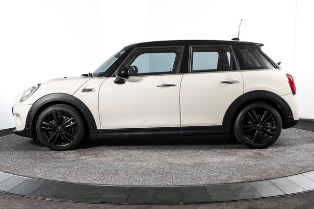 Mini COOPER Mini 1.5 Pepper Serious Business - Automaat | Cruise | Harman/kardon | Stoelverw. | PDC | NAV | ECC | LM 17" |