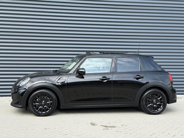 Mini COOPER Mini 1.5 Camden Edition Pano/HUD/Apple