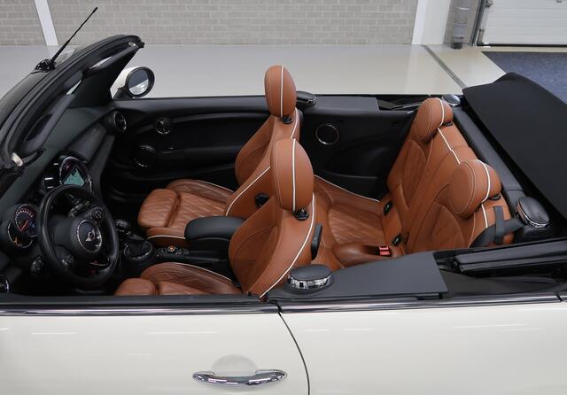 Mini COOPER Mini Cabrio 1.5 Salt Business Automaat Leder bruin Diamond Stitch Airco NL-auto NAP Boekjes Sportvelgen zwart Sportstoelen Navigatie Nette auto