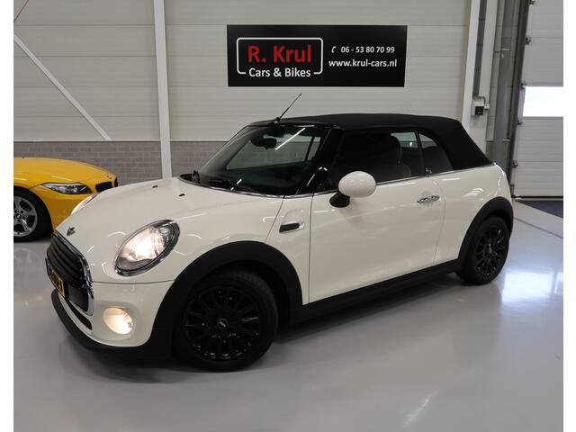 Mini COOPER Mini Cabrio 1.5 Salt Business Automaat Leder bruin Diamond Stitch Airco NL-auto NAP Boekjes Sportvelgen zwart Sportstoelen Navigatie Nette auto