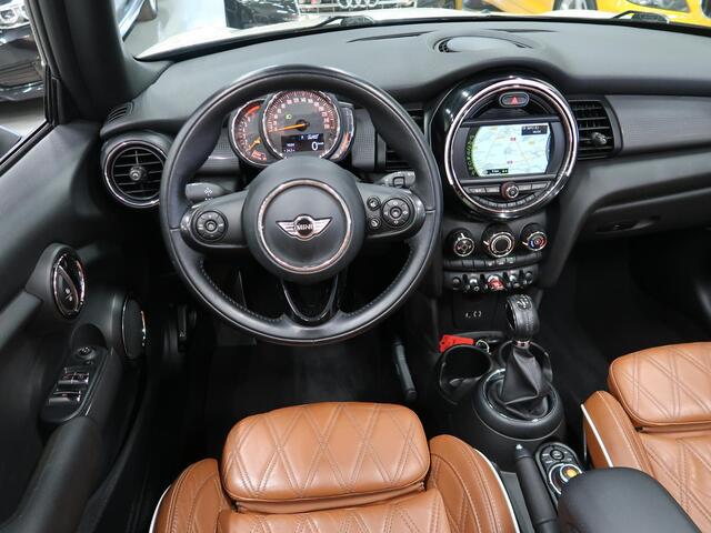 Mini COOPER Mini Cabrio 1.5 Salt Business Automaat Leder bruin Diamond Stitch Airco NL-auto NAP Boekjes Sportvelgen zwart Sportstoelen Navigatie Nette auto