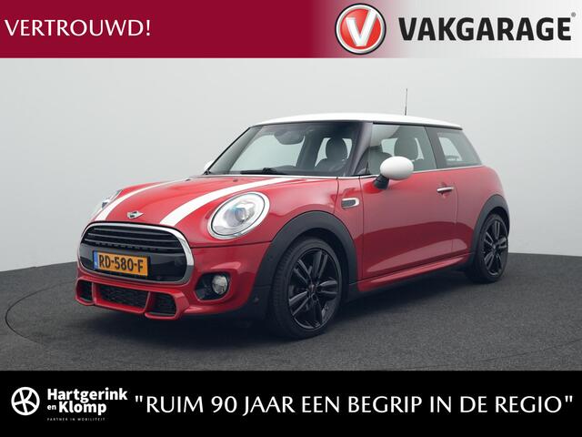 Mini COOPER Mini 1.5 Chili Serious Business | John Cooper Works Chili Pakket | Keyless Entry | lederen bekleding | Navigatie | Parkeersensoren | verwarmde voorstoelen