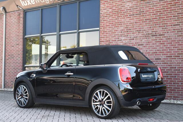 Mini COOPER Mini Cabrio 1.5 136pk 18inch-JCW LED DAB