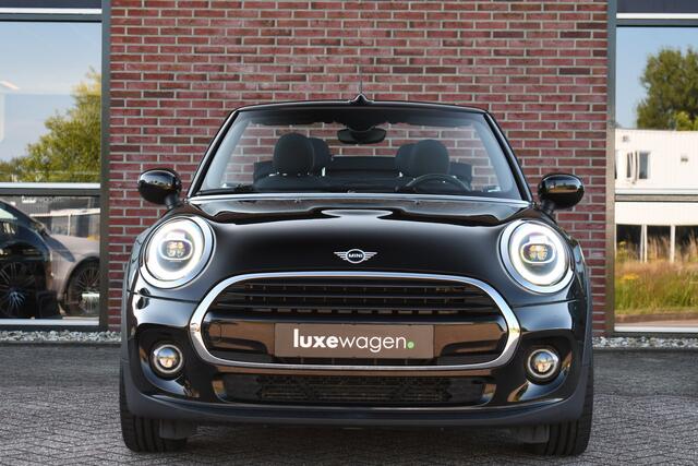 Mini COOPER Mini Cabrio 1.5 136pk 18inch-JCW LED DAB