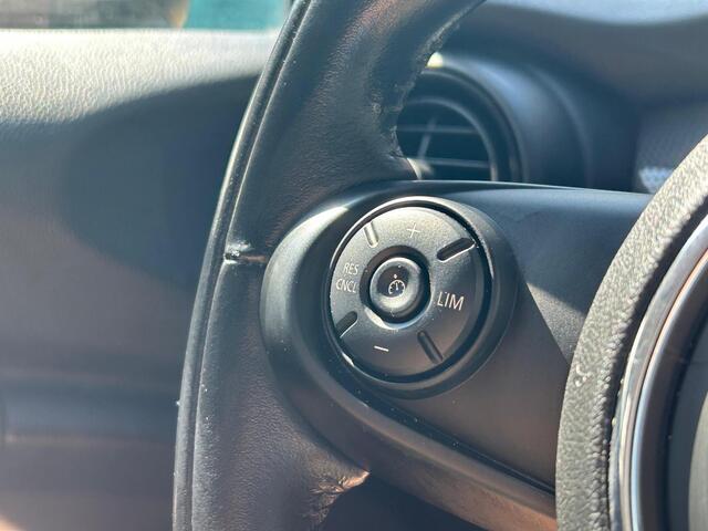 Mini COOPER Mini 1.5 Business l Navigatie l Cruise Control l Dealeronderhouden