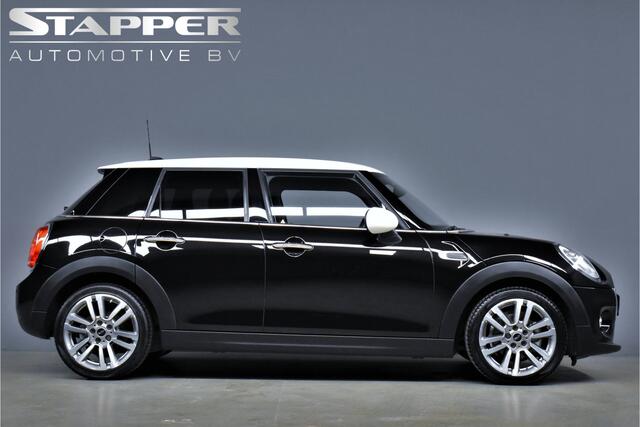 Mini COOPER Mini 1.5 136pk Serious Business Org.NL Sportstoelen/LedKeyless/Navi/Climate/Cruise/Pdc/Lmv17''