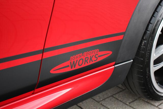 Mini COOPER Mini 1.5 | John Cooper Works Pakket | JCW Stoelen | Parkeersensoren | Stoelverwarming