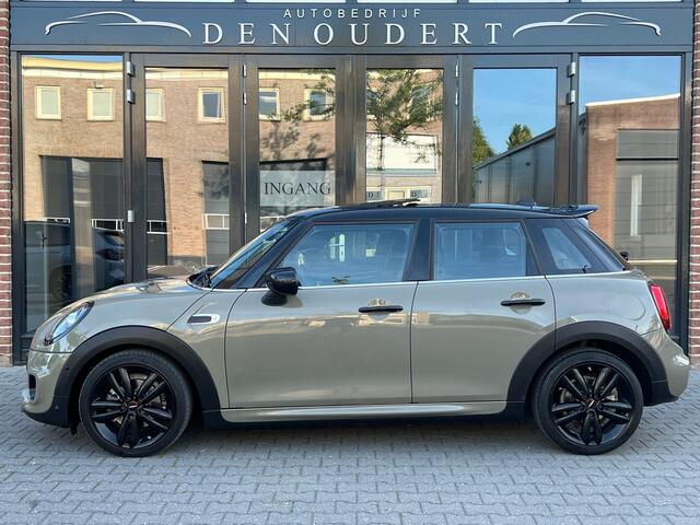 Mini COOPER Mini 1.5 Chili AUT 5D. JCW PANO / CARPLAY / LEER