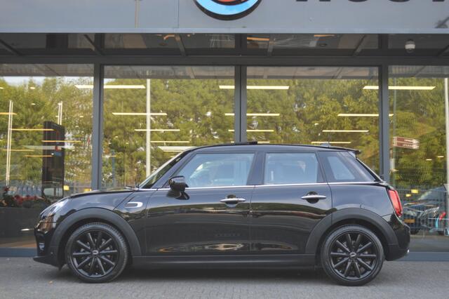 Mini COOPER 1.5 Aut. Led Panorama Leder Harman Kardon CarPlay Pdc