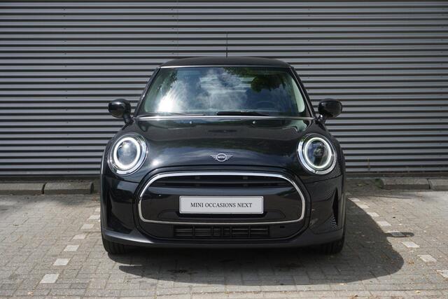 Mini COOPER 3-deurs C Automaat | Essential Uitvoering | Premium Go Pakket | Park Distance Control achter | Driving Assistant | Elektrisch verwarmde voorstoelen | Apple Carplay