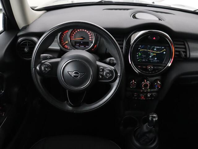 Mini COOPER 1.5 Cooper | Carplay | Cruise control | Navigatie | Full LED | Keyless | Airco | Bluetooth