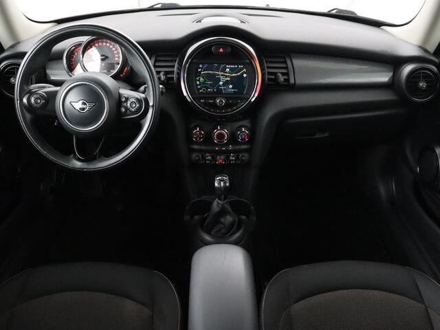Mini COOPER 1.5 Cooper | Carplay | Cruise control | Navigatie | Full LED | Keyless | Airco | Bluetooth