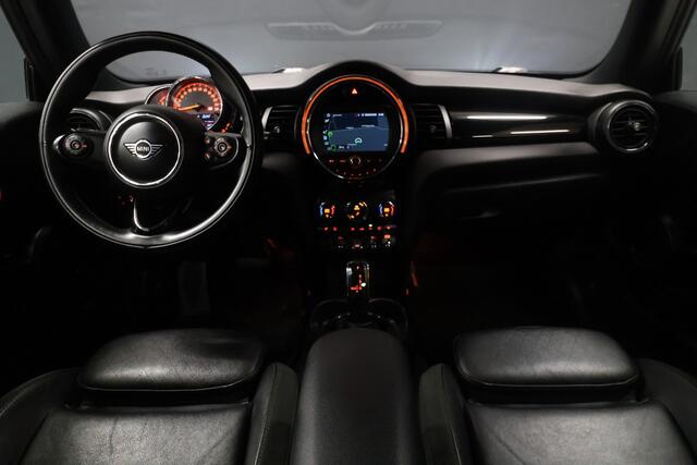 Mini COOPER Mini 1.5 Chili [SCHUIFDAK, APPLE CARPLAY, STOELVERWARMING, PARKEERSENSOR, CRUISE CONTROL, NIEUWSTAAT]
