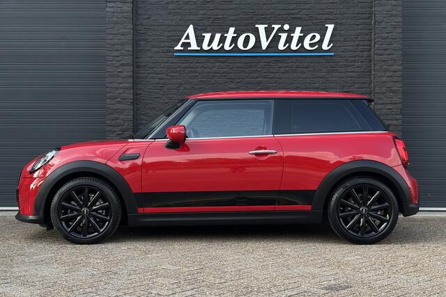 Mini COOPER 1.5 136pk | Sportstoelen | NAVI + | Led | Carplay | DAB | Stoelverwarming | Fabrieksgarantie | 12000KM!