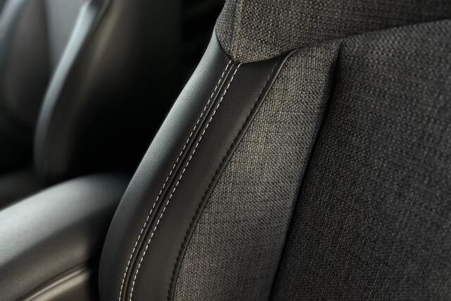 Mini COOPER 1.5 136pk | Sportstoelen | NAVI + | Led | Carplay | DAB | Stoelverwarming | Fabrieksgarantie | 12000KM!