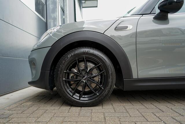 Mini COOPER Mini 1.5 Pepper Serious Business