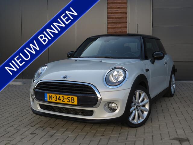 Mini COOPER Mini 1.5 Chili Airco Navigatie