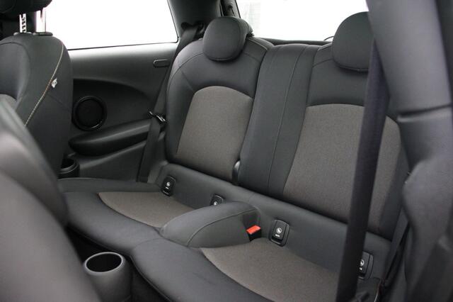 Mini COOPER 1.2 One Chili Business - Panorama, Navi, Cruise