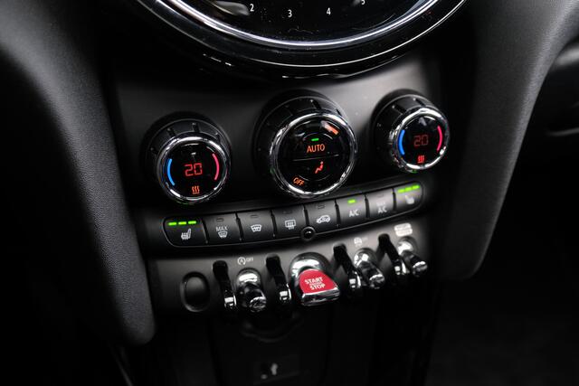 Mini COOPER Mini 1.5 Classic Panodak 5 Deurs 1e Eigenaar Moonwalkgrey Camera Stoelverwarming Union Jack