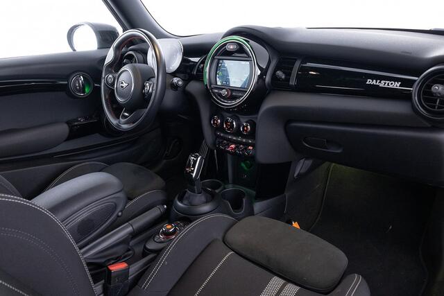 Mini COOPER Mini 1.5 Business Edition Dalston JCW Automaat | John Cooper Works pakket |