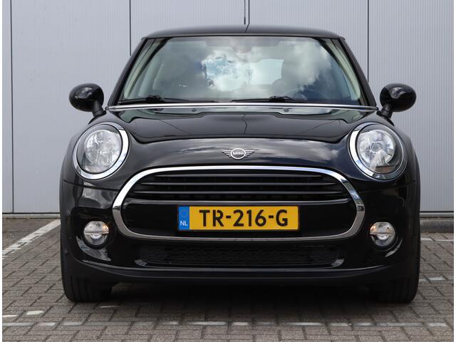 Mini COOPER | BOVAG-garantie | Cruise Control | 15" | Navigatie | Org. NL