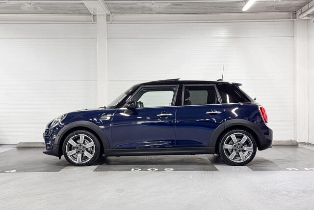 Mini COOPER 5-deurs 1.5 60 Years Edition | Harman Kardon | Stoelverwarming | Panoramadak