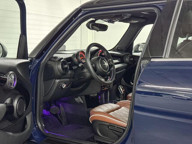Mini COOPER 5-deurs 1.5 60 Years Edition | Harman Kardon | Stoelverwarming | Panoramadak