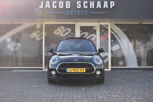 Mini COOPER Mini 1.5 Chili Automaat Parkeerhulp Achter / Glazen Schuif- kanteldak / 17'' LM / Multimedia