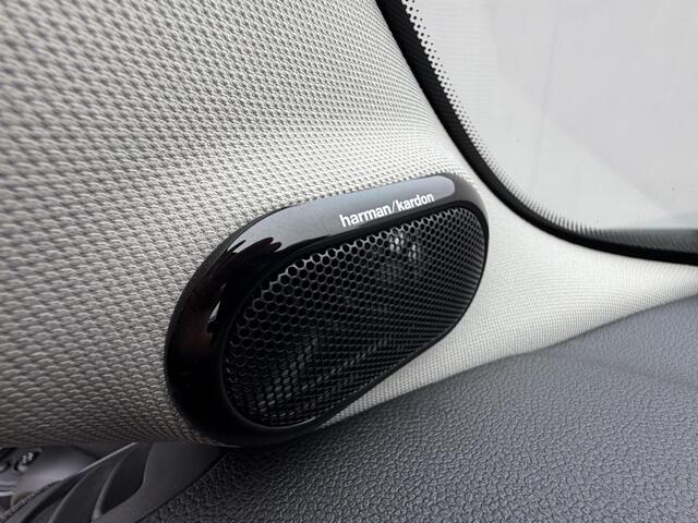 Mini COOPER Mini 1.5 Salt / Navigatie / Cruise control / Stoelverwarming /