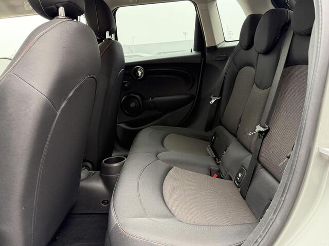 Mini COOPER Mini 1.5 Salt / Navigatie / Cruise control / Stoelverwarming /