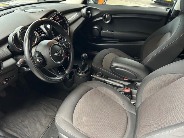 Mini COOPER 1.5 COOPER PEPPER / Navi / Cruise