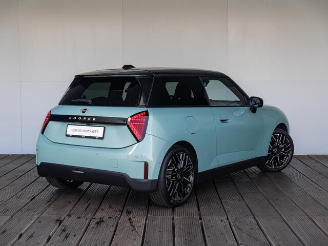 Mini COOPER 3-deurs E Favoured + L pakket